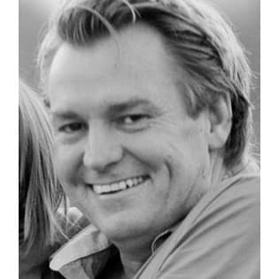 Jo Mantelers
