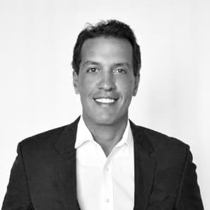 Alex Nascimento, Mba