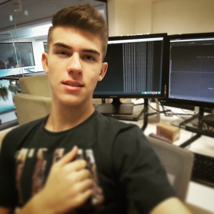 Alexsandro Richard M.