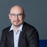 ��Denys Bornauw