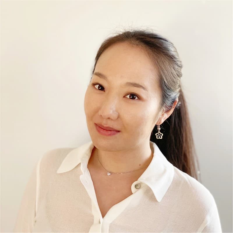 Wen Wen (文雯)
