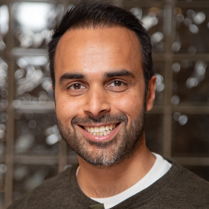 Zubair Akhtar