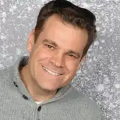 S. Daniel Leon
