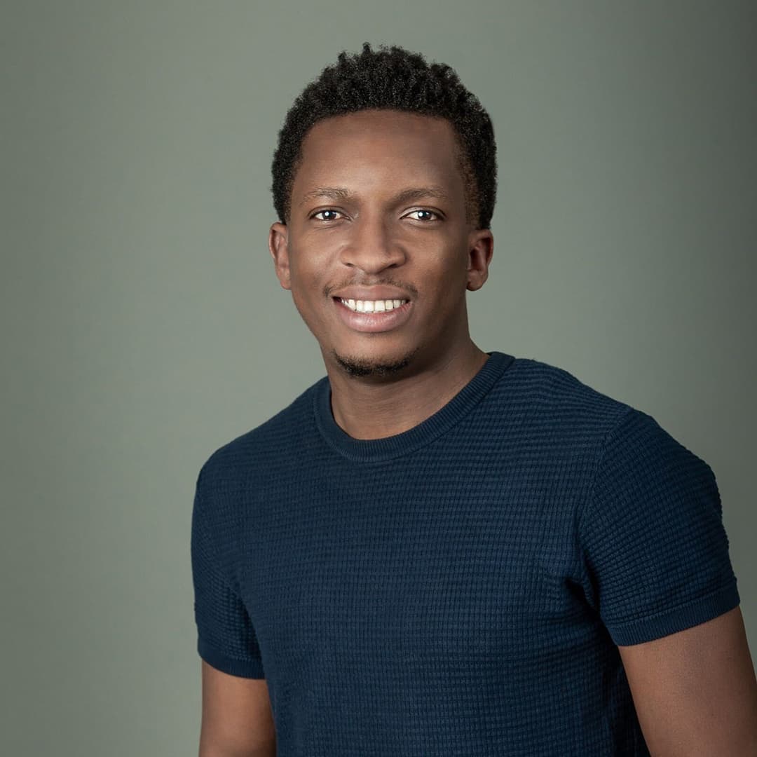 Shola Akinlade