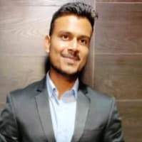 Robin Chauhan