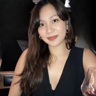 Agnes S.
